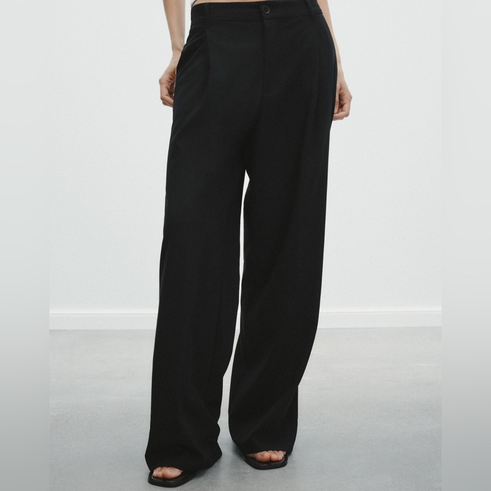 Zara Black Pleated Wide Leg Trousers Dress Pants